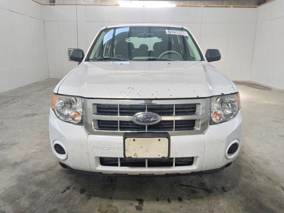 70250096 :رقم المزاد ، 1FMCU02ZX8KE19126 vin ، 2008 Ford Escape مزاد بيع