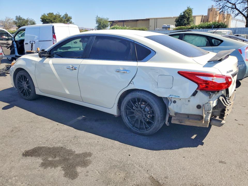 Продаж на аукціоні авто 2016 Nissan Altima, vin: 1N4AL3AP1GC250094, номер лоту: 68802966