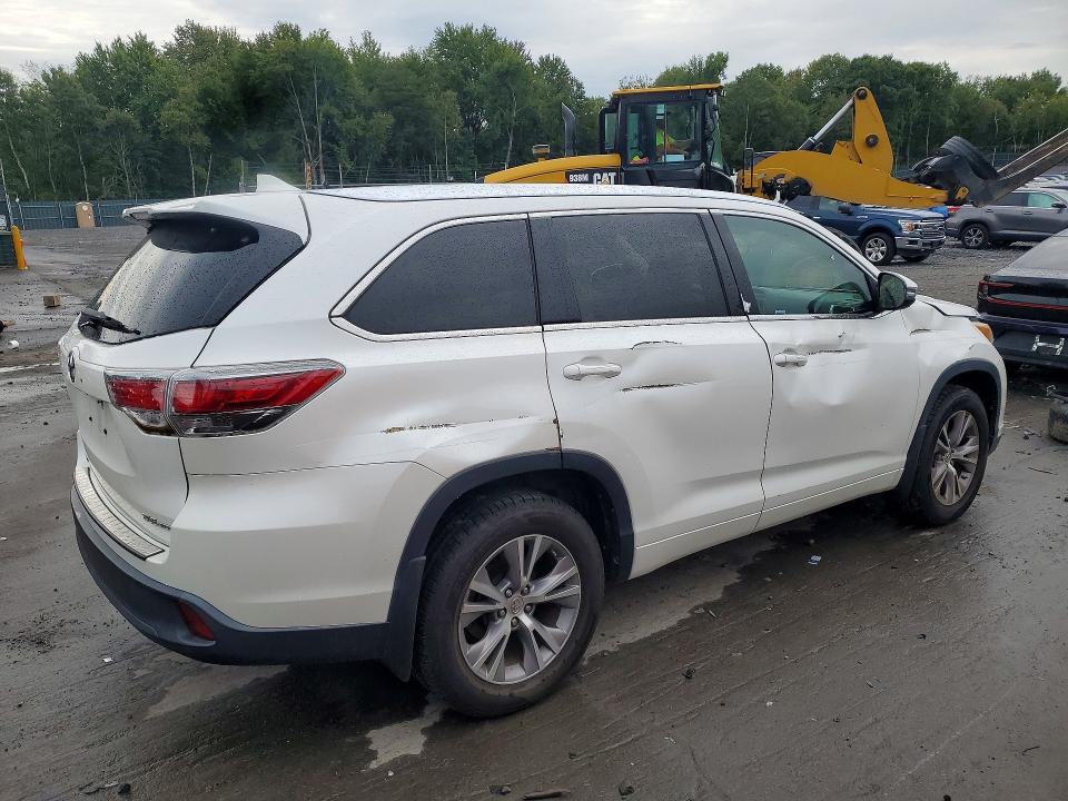 Aukcja sprzedaży 2015 Toyota Highlander, vin: 5TDJKRFH7FS120657, numer aukcji: 68061236