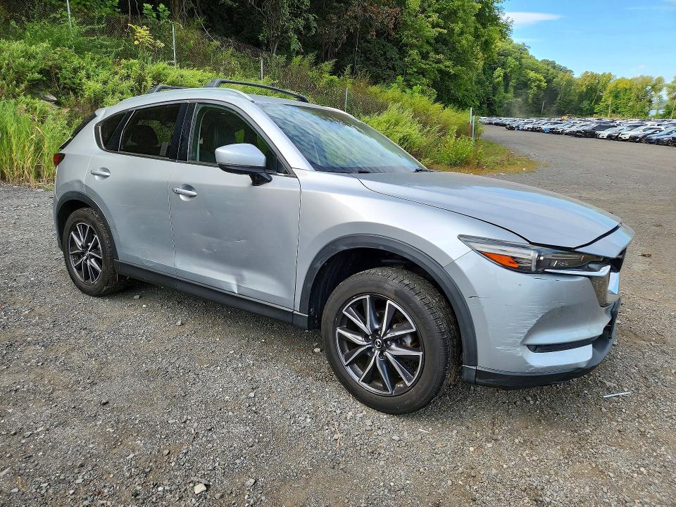 68495156 :رقم المزاد ، JM3KFBDL6H0139270 vin ، 2017 Mazda Cx-5 مزاد بيع