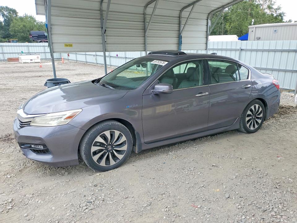 69752676 :رقم المزاد ، JHMCR6F72HC022164 vin ، 2017 Honda Accord مزاد بيع