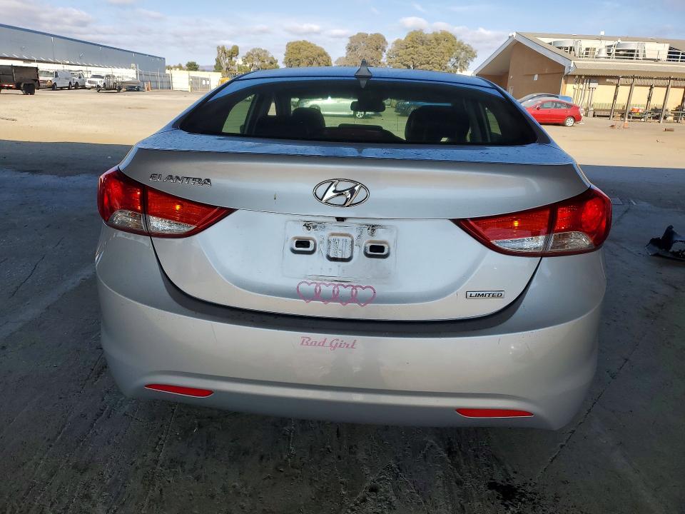 Продаж на аукціоні авто 2012 Hyundai Elantra, vin: KMHDH4AE7CU419984, номер лоту: 69765016
