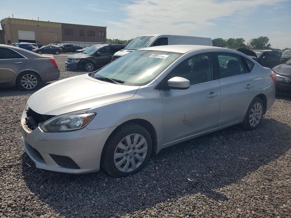 2016 Nissan Sentra მანქანა იყიდება აუქციონზე, vin: 3N1AB7AP6GL682644, აუქციონის ნომერი: 69067746