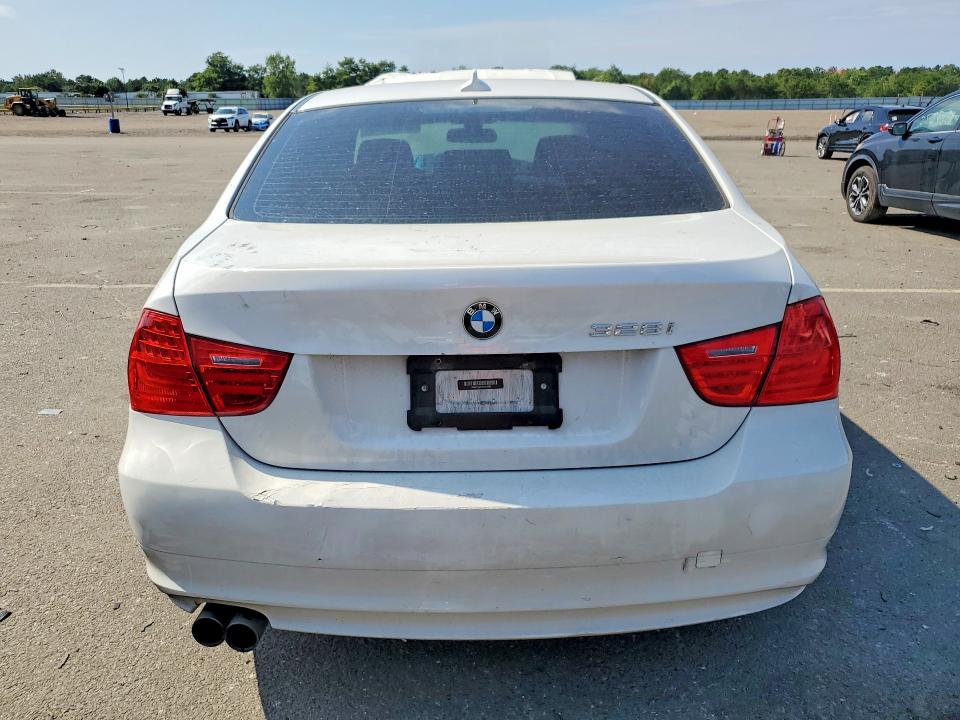 68837346 :رقم المزاد ، WBAPK5C50BA995662 vin ، 2011 Bmw 328 مزاد بيع