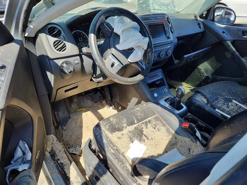 67636296 :رقم المزاد ، WVGVV7AX1HK009460 vin ، 2017 Volkswagen Tiguan مزاد بيع