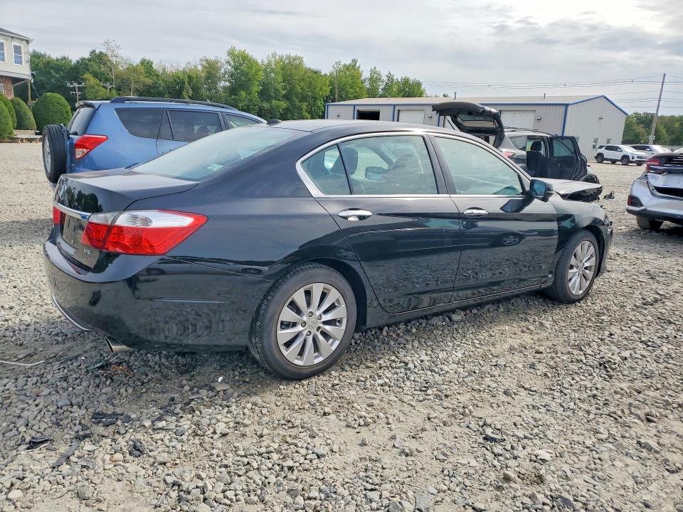 Продаж на аукціоні авто 2014 Honda Accord, vin: 1HGCR3F80EA017238, номер лоту: 68209876