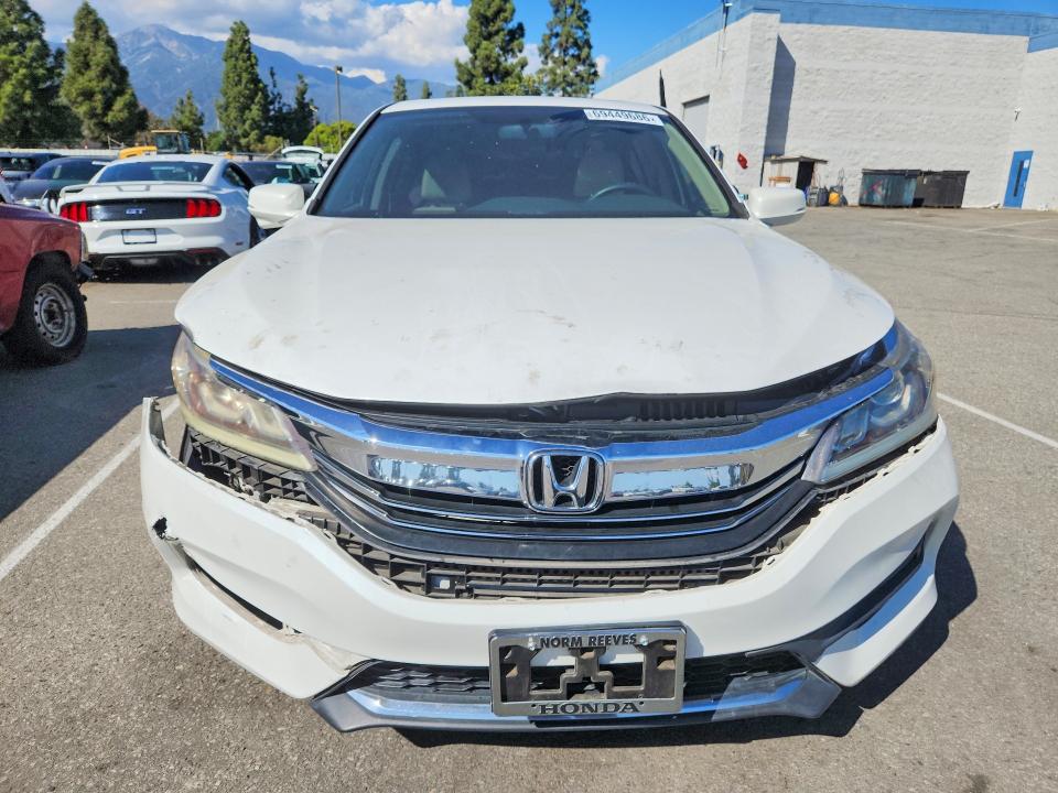 2016 Honda Accord მანქანა იყიდება აუქციონზე, vin: 1HGCR2F70GA147539, აუქციონის ნომერი: 69449686