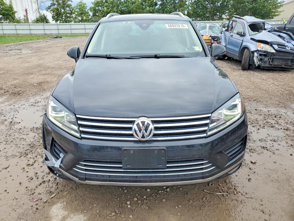 2016 Volkswagen Touareg მანქანა იყიდება აუქციონზე, vin: WVGEF9BP2GD011535, აუქციონის ნომერი: 68023216