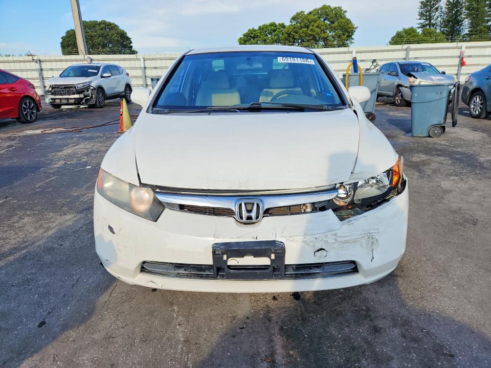 69181186 :رقم المزاد ، 1HGFA16568L008261 vin ، 2008 Honda Civic مزاد بيع