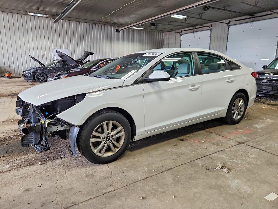 69223986 :رقم المزاد ، 5NPE24AF3GH303488 vin ، 2016 Hyundai Sonata مزاد بيع