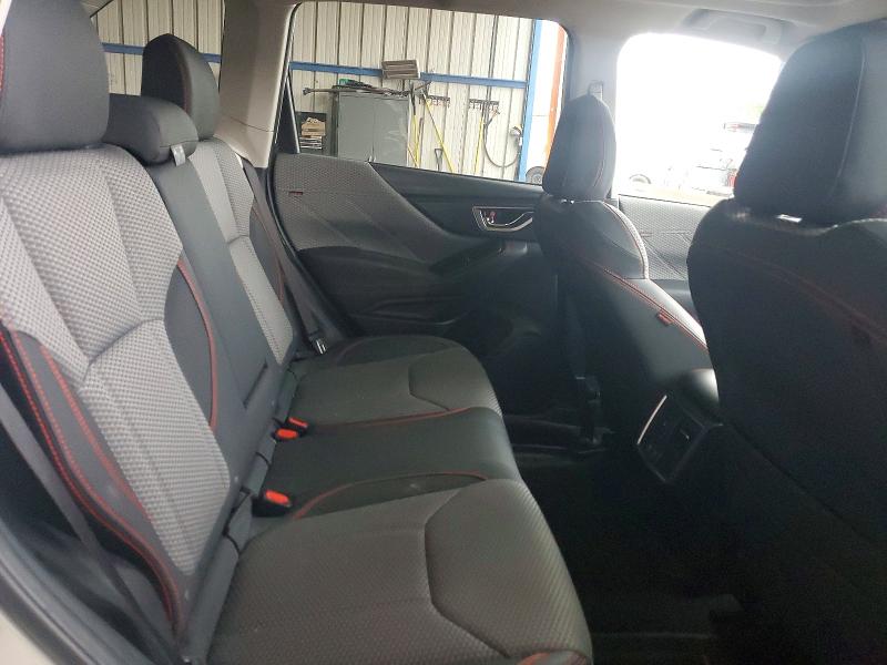 Продаж на аукціоні авто 2019 Subaru Forester, vin: JF2SKAKC7KH575654, номер лоту: 70410856