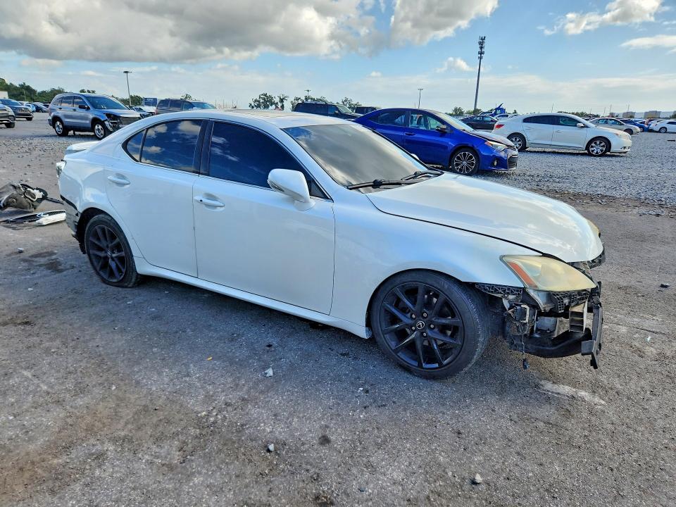 Продаж на аукціоні авто 2013 Lexus Is, vin: JTHBF5C29D5187764, номер лоту: 69639736