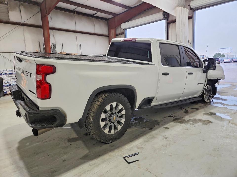 68081776 :رقم المزاد ، 2GC4YMEY2R1120934 vin ، 2024 Chevrolet Silverado مزاد بيع