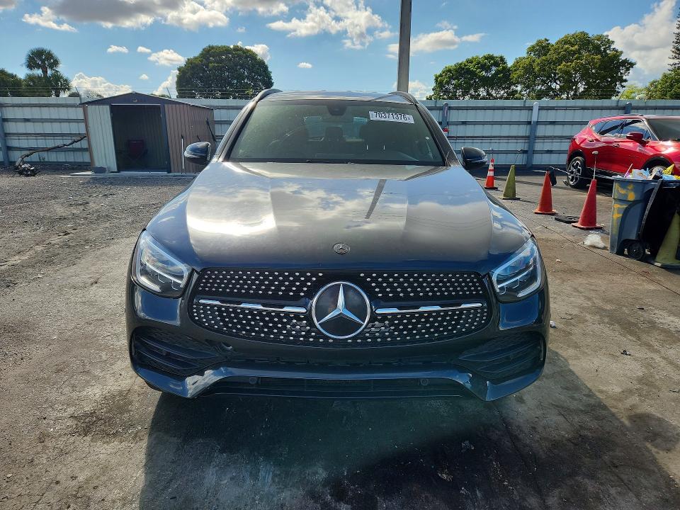 Продажа на аукционе авто 2021 Mercedes-benz Glc, vin: W1N0G8DB9MF998005, номер лота: 70371376
