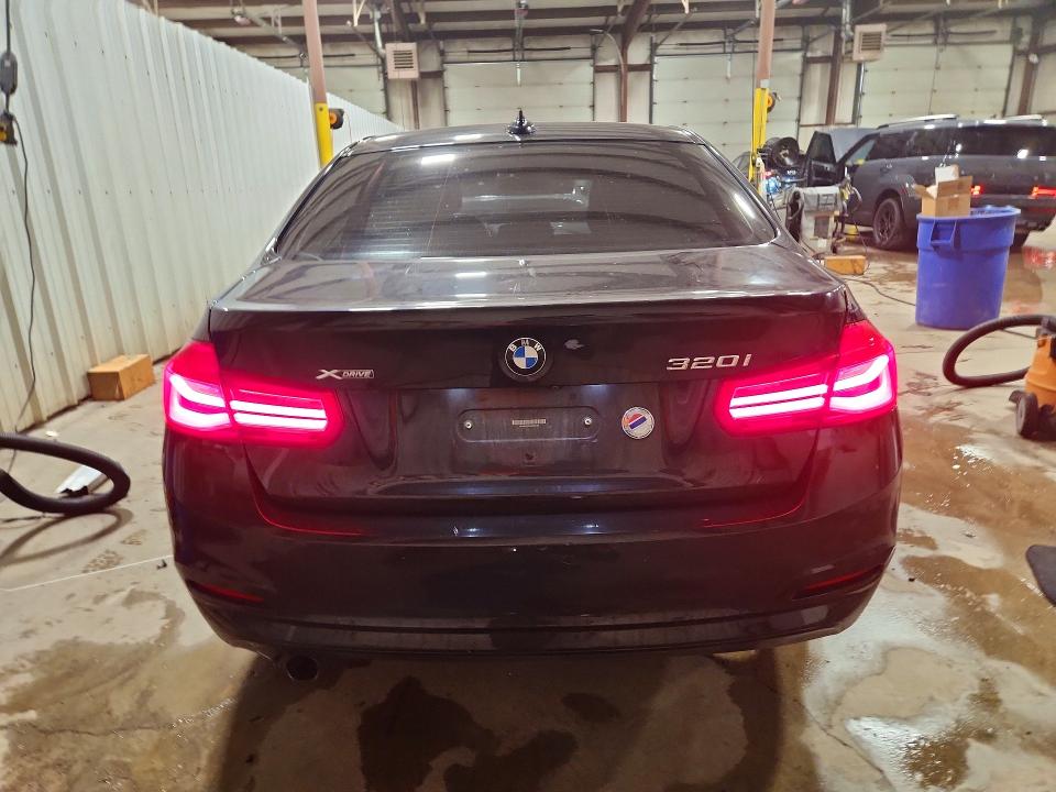 Продаж на аукціоні авто 2018 Bmw 320, vin: WBA8A3C54JA487155, номер лоту: 69120156
