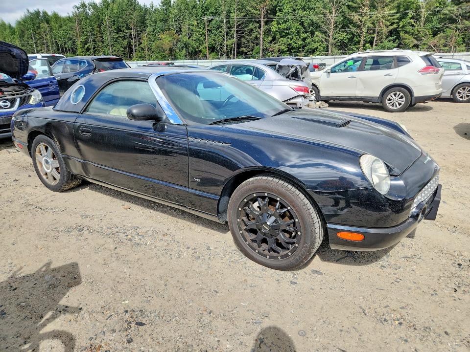 70434066 :رقم المزاد ، 1FAHP60A34Y109558 vin ، 2004 Ford Thunderbird مزاد بيع