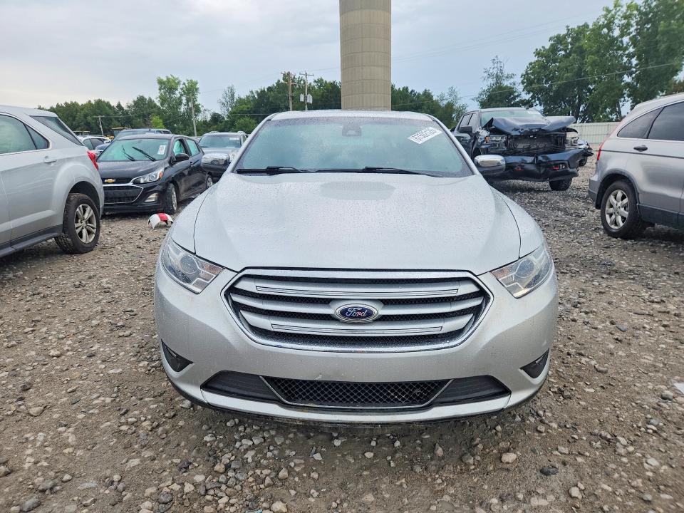 67502126 :رقم المزاد ، 1FAHP2J84GG118073 vin ، 2016 Ford Taurus مزاد بيع