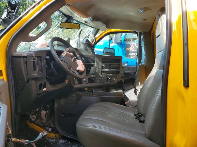 70528226 :رقم المزاد ، 7GZ37TC71NN006597 vin ، 2022 Gmc Savana مزاد بيع