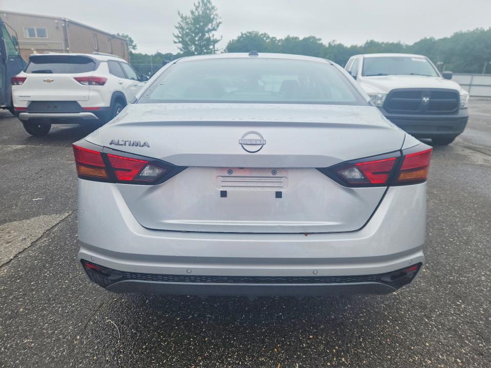 2026 Nissan Altima მანქანა იყიდება აუქციონზე, vin: 1N4BL4DV1TN333365, აუქციონის ნომერი: 70141856