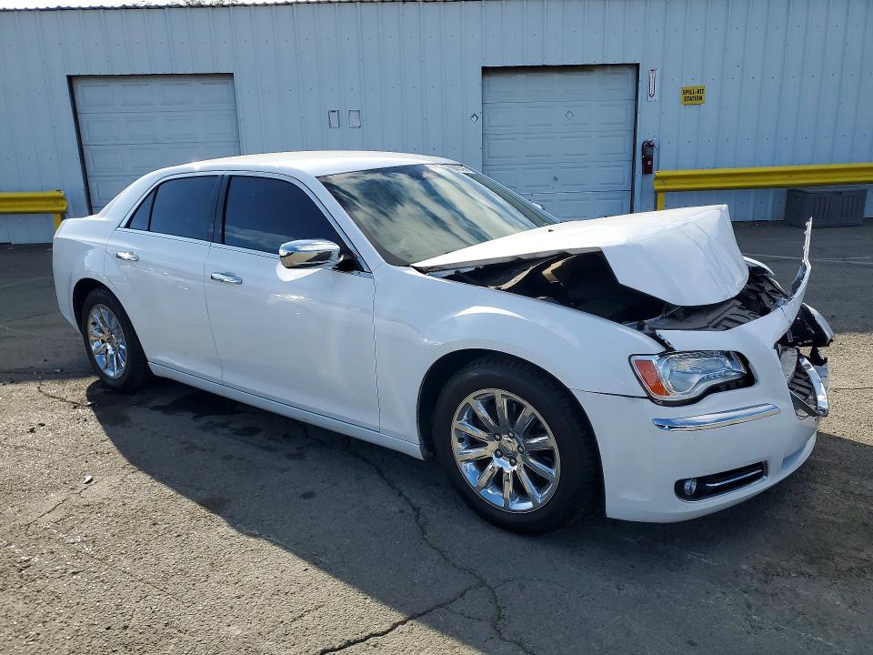 2013 Chrysler 300c მანქანა იყიდება აუქციონზე, vin: 2C3CCAEG4DH606598, აუქციონის ნომერი: 69443196