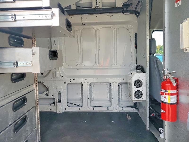 69465366 :رقم المزاد ، 1FTBF4XM4JKA33015 vin ، 2018 Ford Transit مزاد بيع