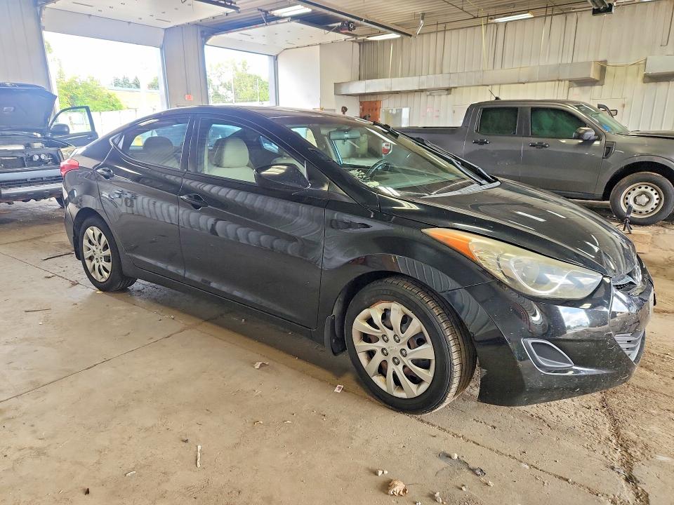 68363306 :رقم المزاد ، 5NPDH4AE5DH201994 vin ، 2013 Hyundai Elantra مزاد بيع