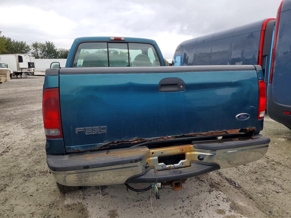 70596076 :رقم المزاد ، 3FTSF31S01MA64174 vin ، 2001 Ford F350 مزاد بيع