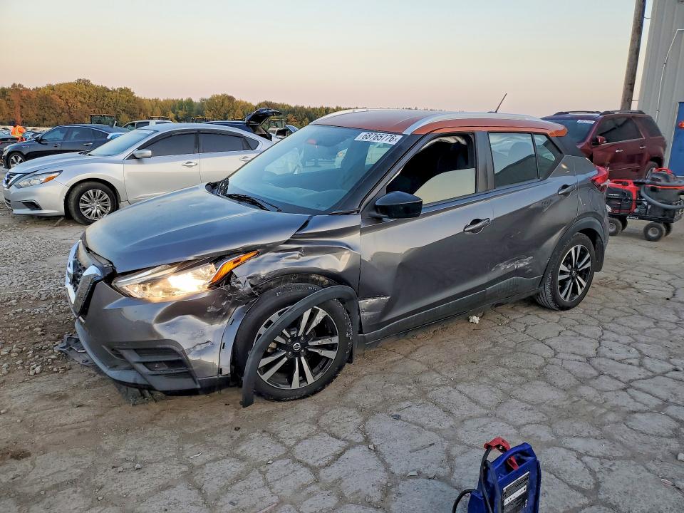 Aukcja sprzedaży 2018 Nissan Kicks, vin: 3N1CP5CU0JL503751, numer aukcji: 68765776