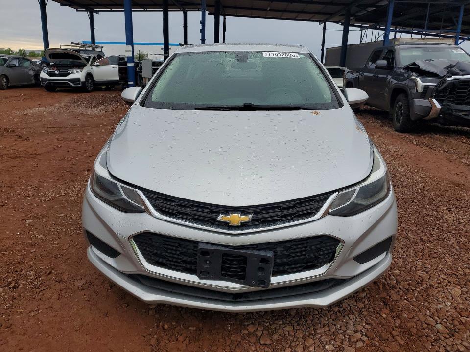 71012086 :رقم المزاد ، 1G1BE5SM9J7167563 vin ، 2018 Chevrolet Cruze مزاد بيع