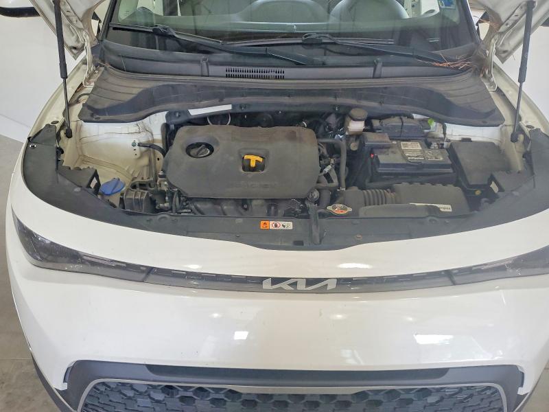 69842986 :رقم المزاد ، KNDJ23AU4P7876184 vin ، 2023 Kia Soul مزاد بيع