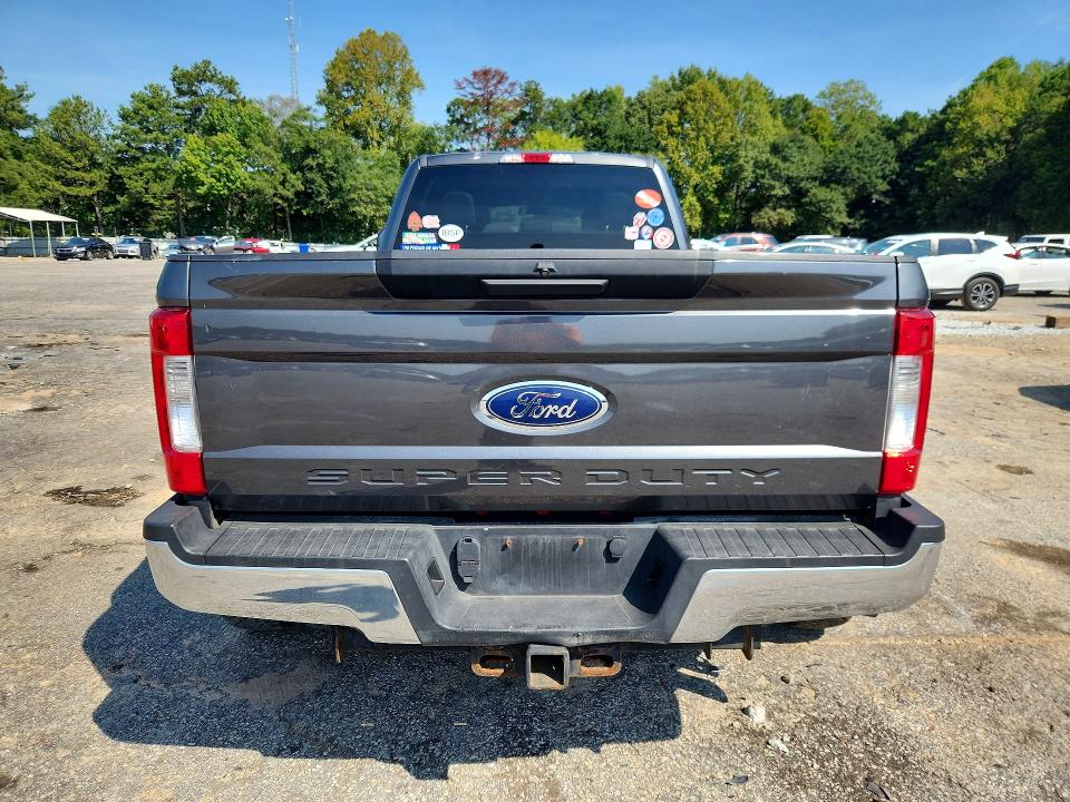 69067176 :رقم المزاد ، 1FT8W3DT8KED77673 vin ، 2019 Ford F350 مزاد بيع