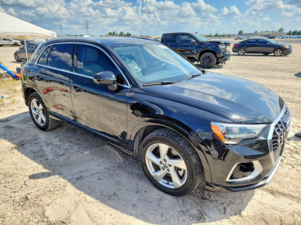 Продаж на аукціоні авто 2020 Audi Q3, vin: WA1AECF35L1047266, номер лоту: 68731266