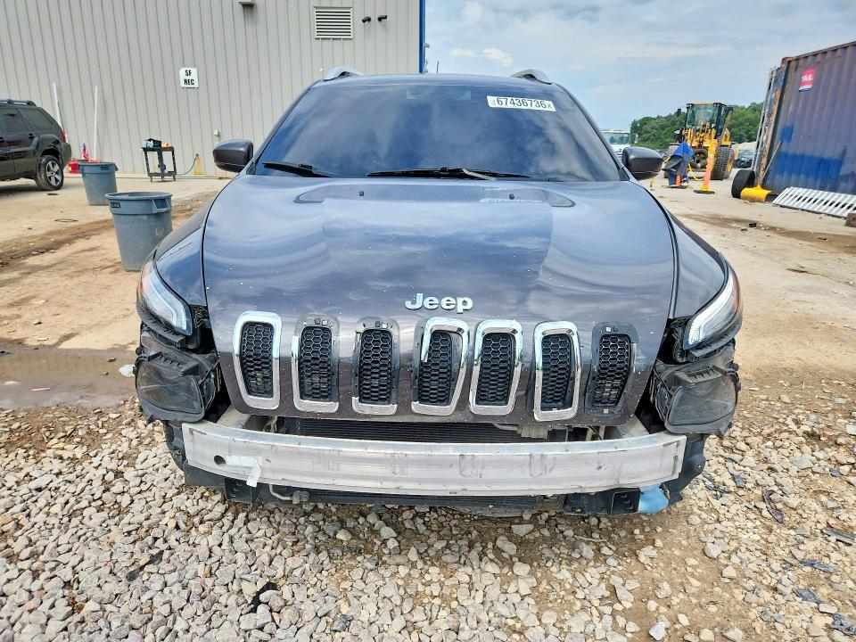 67436736 :رقم المزاد ، 1C4PJLLX0JD524989 vin ، 2018 Jeep Cherokee مزاد بيع