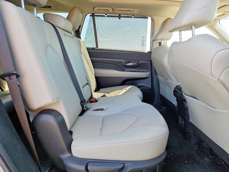 Aukcja sprzedaży 2024 Toyota Grand Highlander Hybrid, vin: 5TDACAB56RS015526, numer aukcji: 68177906