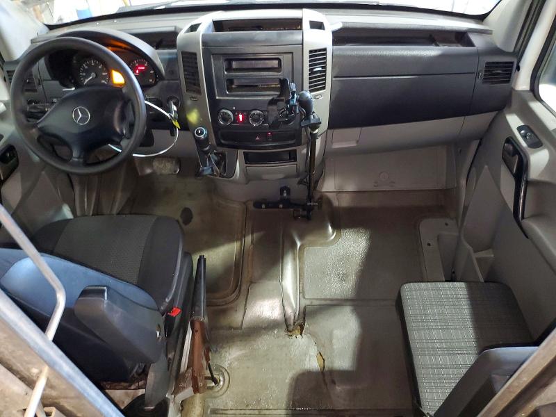69319186 :رقم المزاد ، WD3PE8DB4FP133431 vin ، 2015 Mercedes-benz Sprinter مزاد بيع