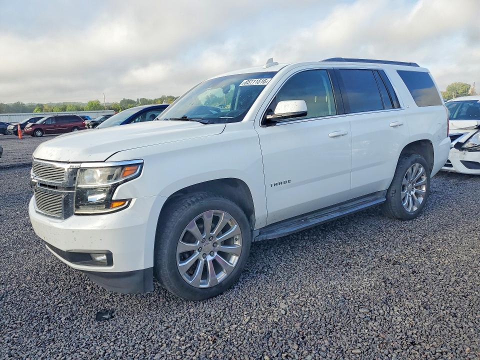 65111516 :رقم المزاد ، 1GNSKBKC0HR145141 vin ، 2017 Chevrolet Tahoe مزاد بيع