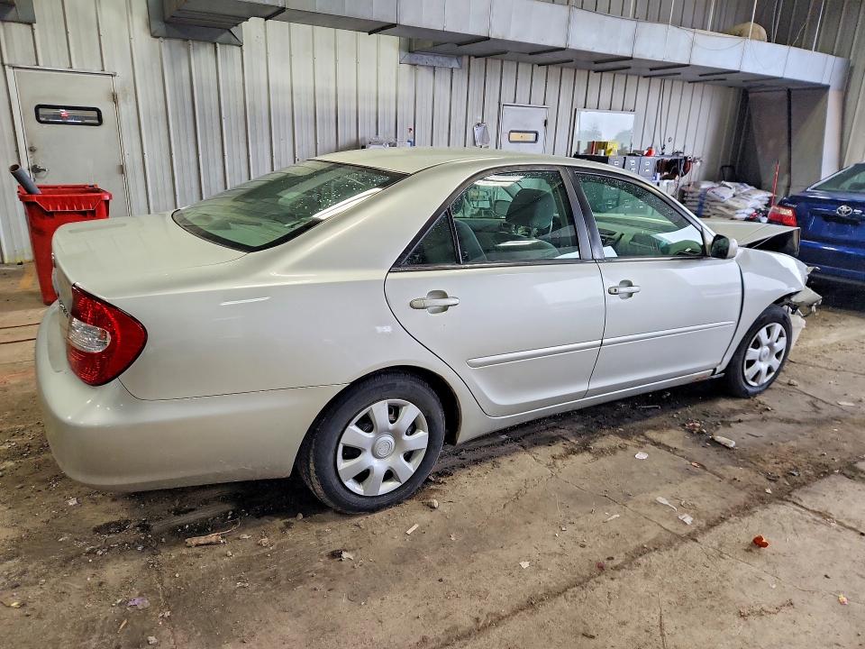 Продажа на аукционе авто 2002 Toyota Camry, vin: 4T1BE32K12U019965, номер лота: 69180316
