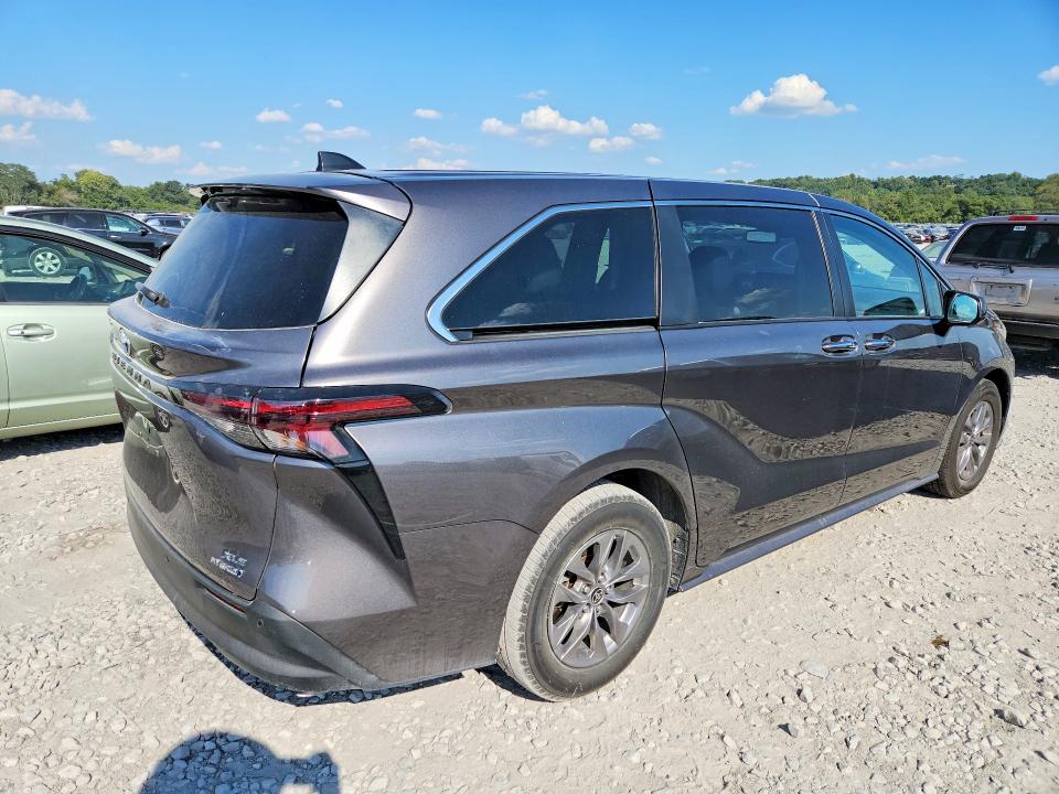 Продаж на аукціоні авто 2023 Toyota Sienna, vin: 5TDYRKEC7PS158057, номер лоту: 67856926