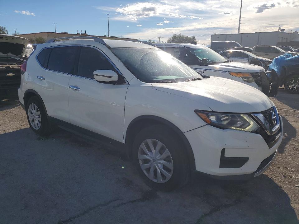 Aukcja sprzedaży 2017 Nissan Rogue, vin: 5N1AT2MT3HC773806, numer aukcji: 70699916