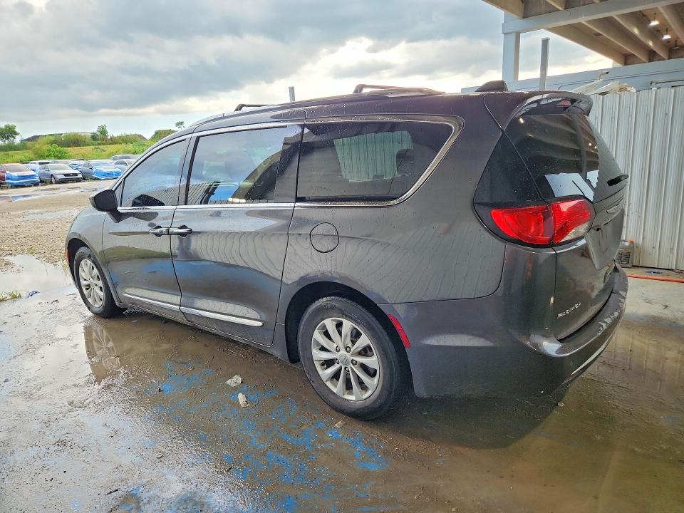 Aukcja sprzedaży 2018 Chrysler Pacifica, vin: 2C4RC1BG4JR120244, numer aukcji: 68140266