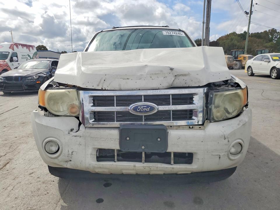 2010 Ford Escape მანქანა იყიდება აუქციონზე, vin: 1FMCU9DG9AKB07658, აუქციონის ნომერი: 70274246