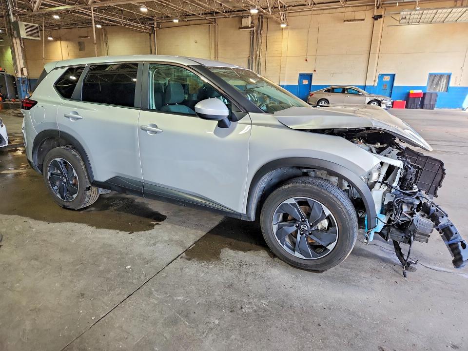 68447266 :رقم المزاد ، 5N1BT3BB5SC778212 vin ، 2025 Nissan Rogue مزاد بيع