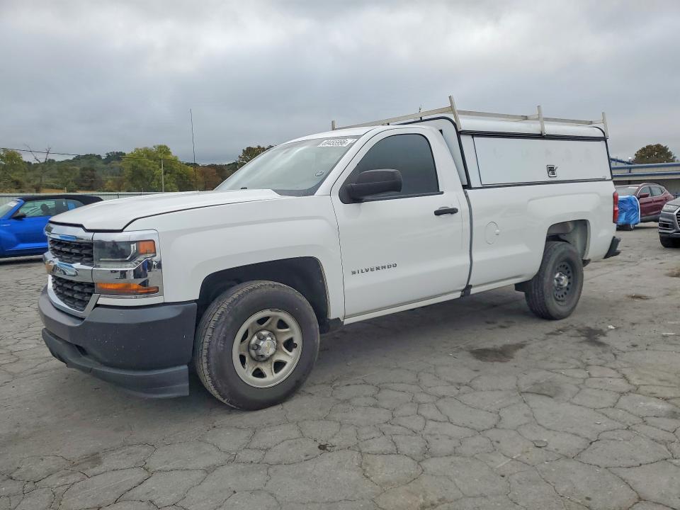 69455996 :رقم المزاد ، 1GCNCNEC0JZ236559 vin ، 2018 Chevrolet Silverado مزاد بيع
