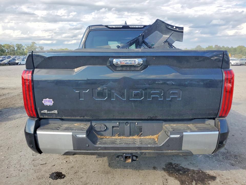 Продажа на аукционе авто 2026 Toyota Tundra, vin: 5TFJA5DBXTX424016, номер лота: 68564126
