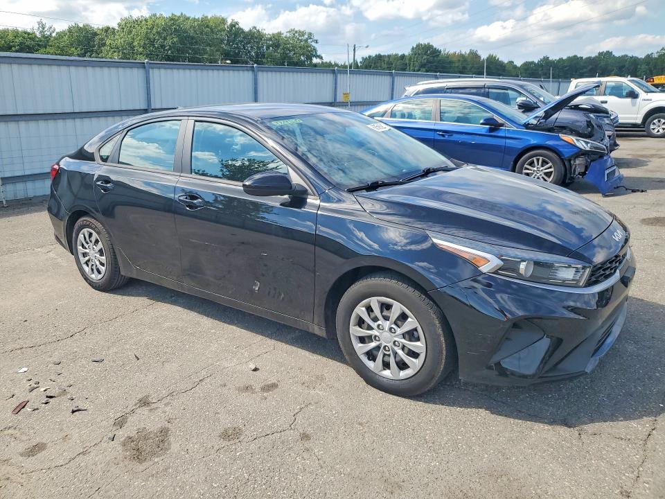 68586216 :رقم المزاد ، 3KPF24AD4NE446390 vin ، 2022 Kia Forte مزاد بيع