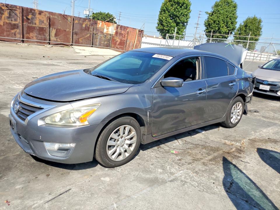 Продажа на аукционе авто 2015 Nissan Altima, vin: 1N4AL3APXFN889657, номер лота: 70252256