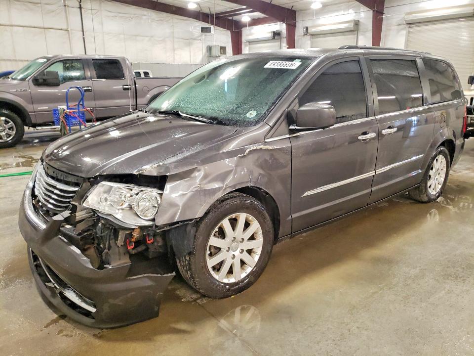 Auction sale of the 2016 Chrysler Town & Country, vin: 2C4RC1BG8GR254196, lot number: 69586696