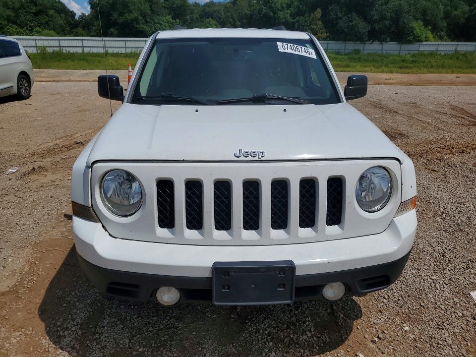 67406746 :رقم المزاد ، 1C4NJPBA8GD528292 vin ، 2016 Jeep Patriot مزاد بيع