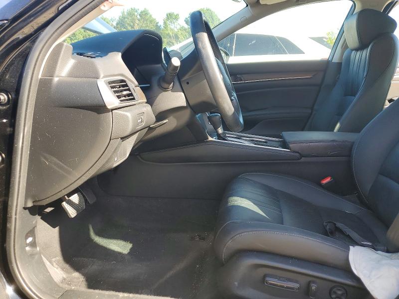 68238746 :رقم المزاد ، 1HGCV1F54LA057213 vin ، 2020 Honda Accord مزاد بيع