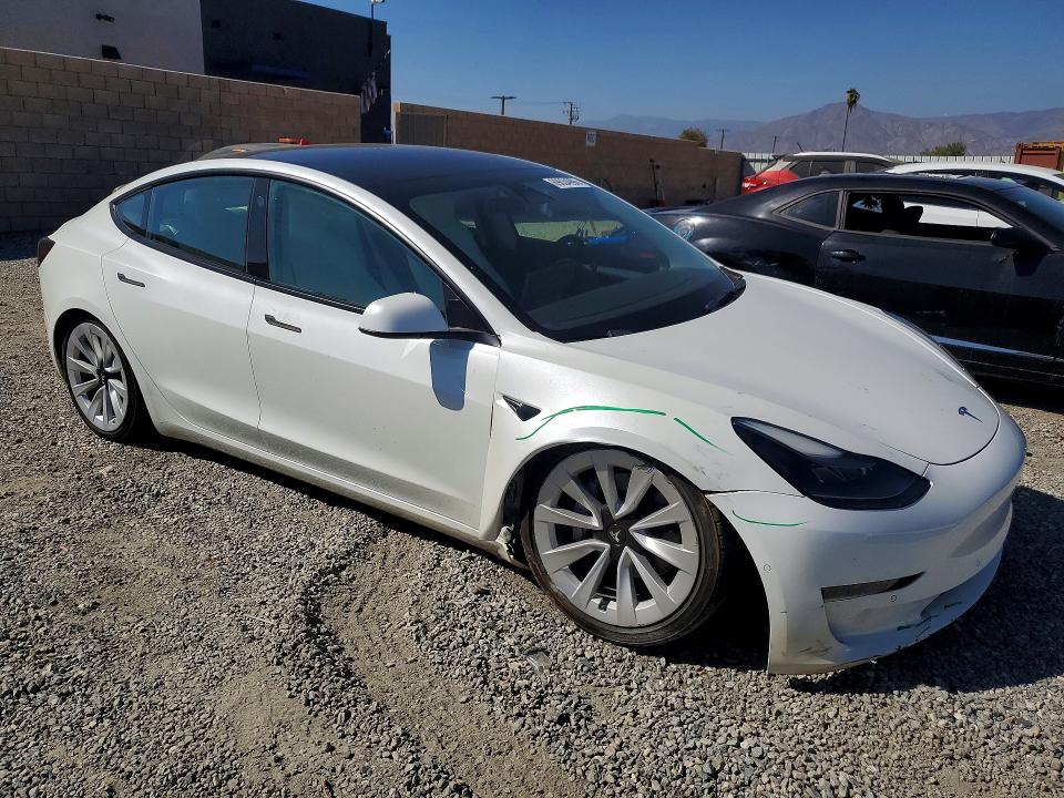2022 Tesla Model 3 მანქანა იყიდება აუქციონზე, vin: 5YJ3E1EA7NF303730, აუქციონის ნომერი: 69634996